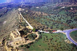 Agrigento-valle-dei-templi-panoramica-aerea